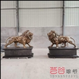 大型銅雕走獅